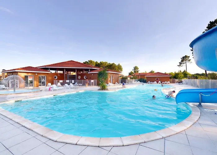 Hôtel accueillant les animaux: Vacancéole - Le Domaine des Grands Lacs